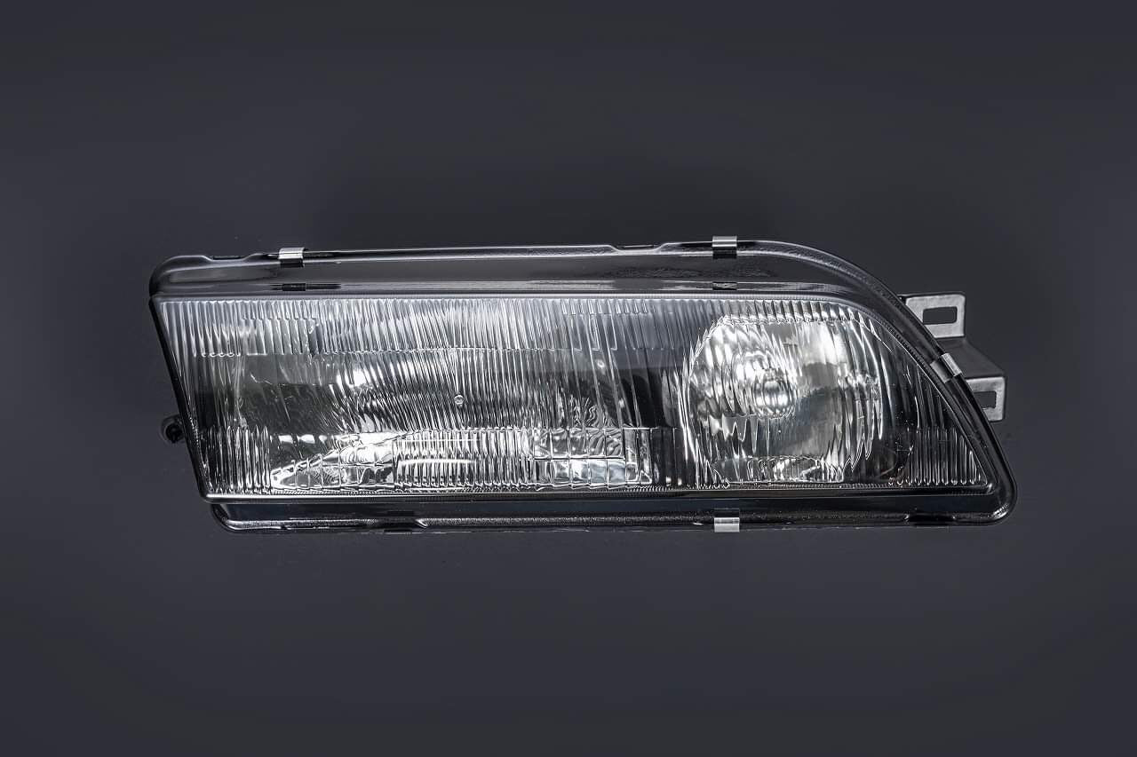 Garage Active N1 Headlights LH & RH Set - BNR32