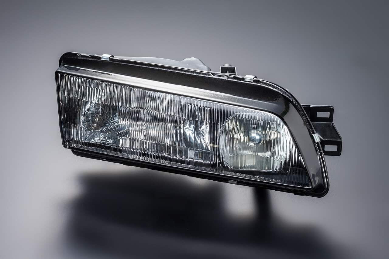 Garage Active N1 Headlights LH & RH Set - BNR32