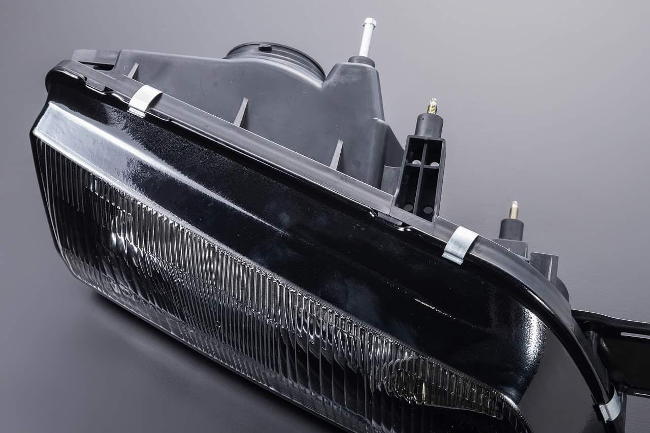 Garage Active N1 Headlights LH & RH Set - BNR32