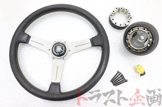 Used NARDI CLASSIC 36CM STEERING WHEEL