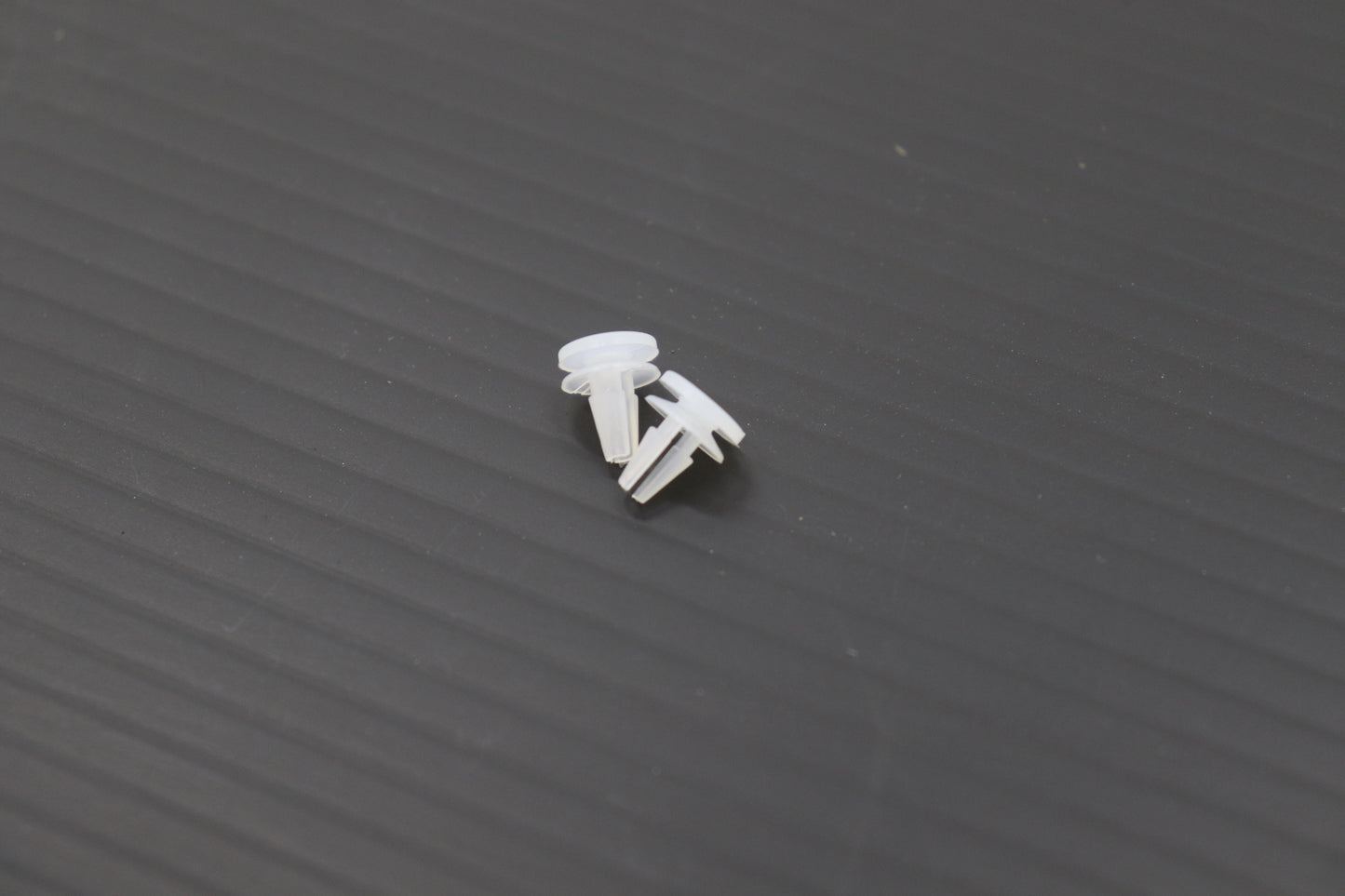 NISSAN VIN Number Clip Set - For Nissan Car