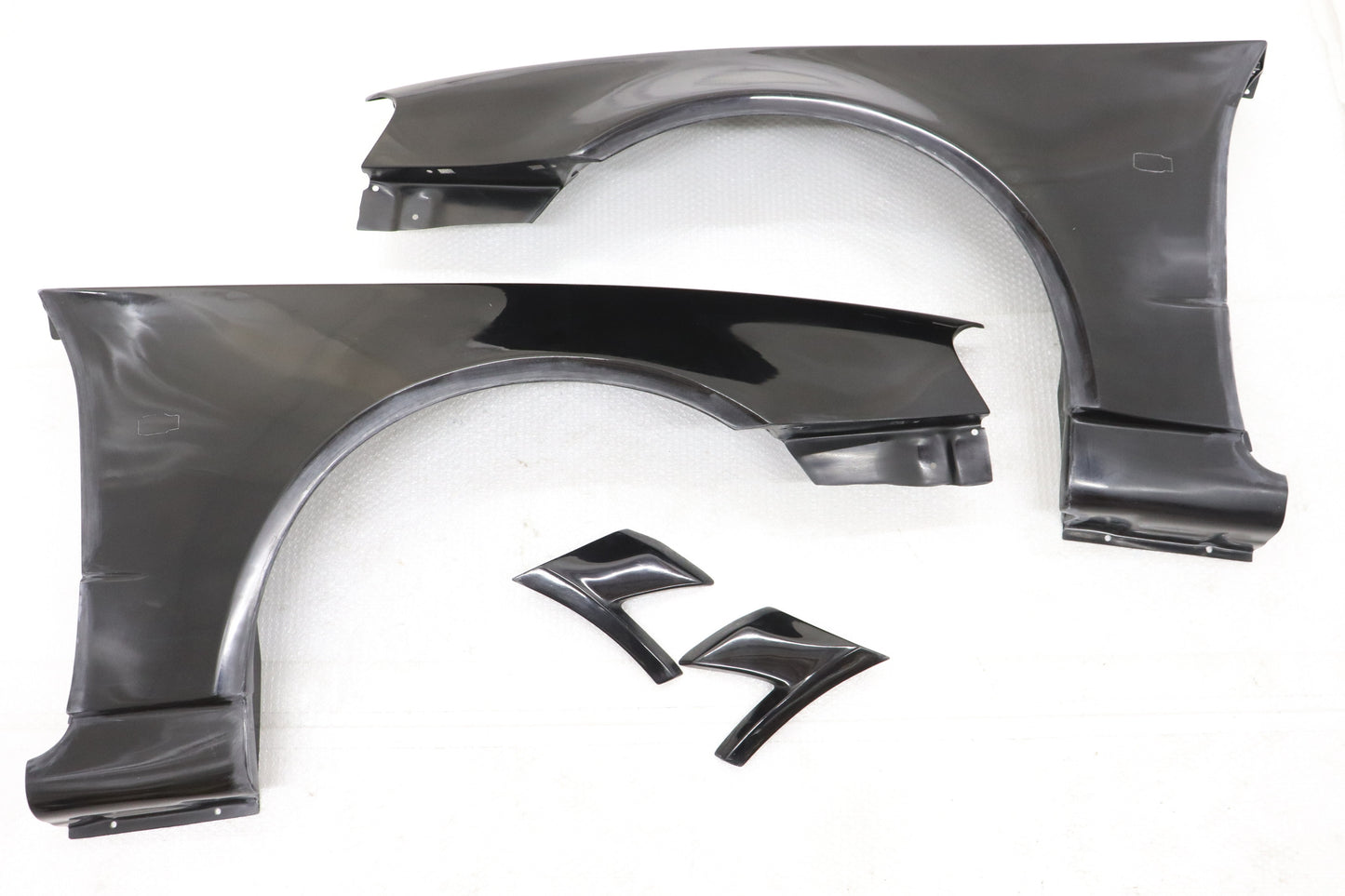 Okubo Factory FRP Front Fender Set - BNR34