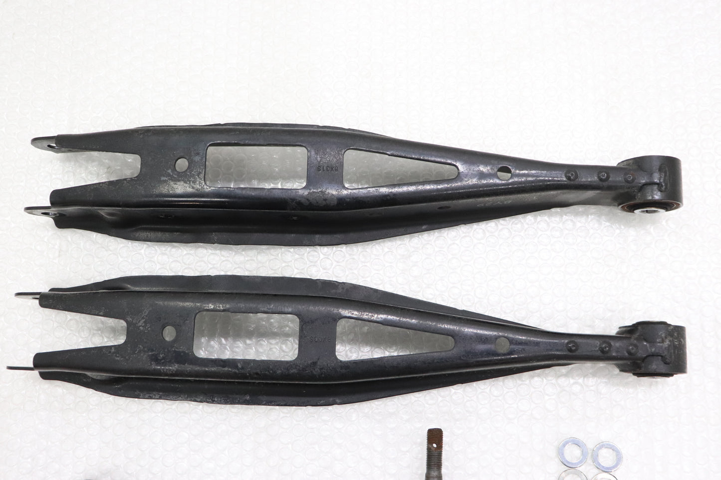 USED STI Lateral Link Set - VAB