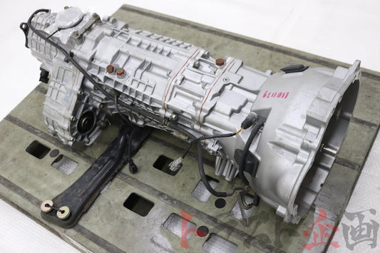 USED NISSAN OEM Getrag Transmission 6MT - BNR34