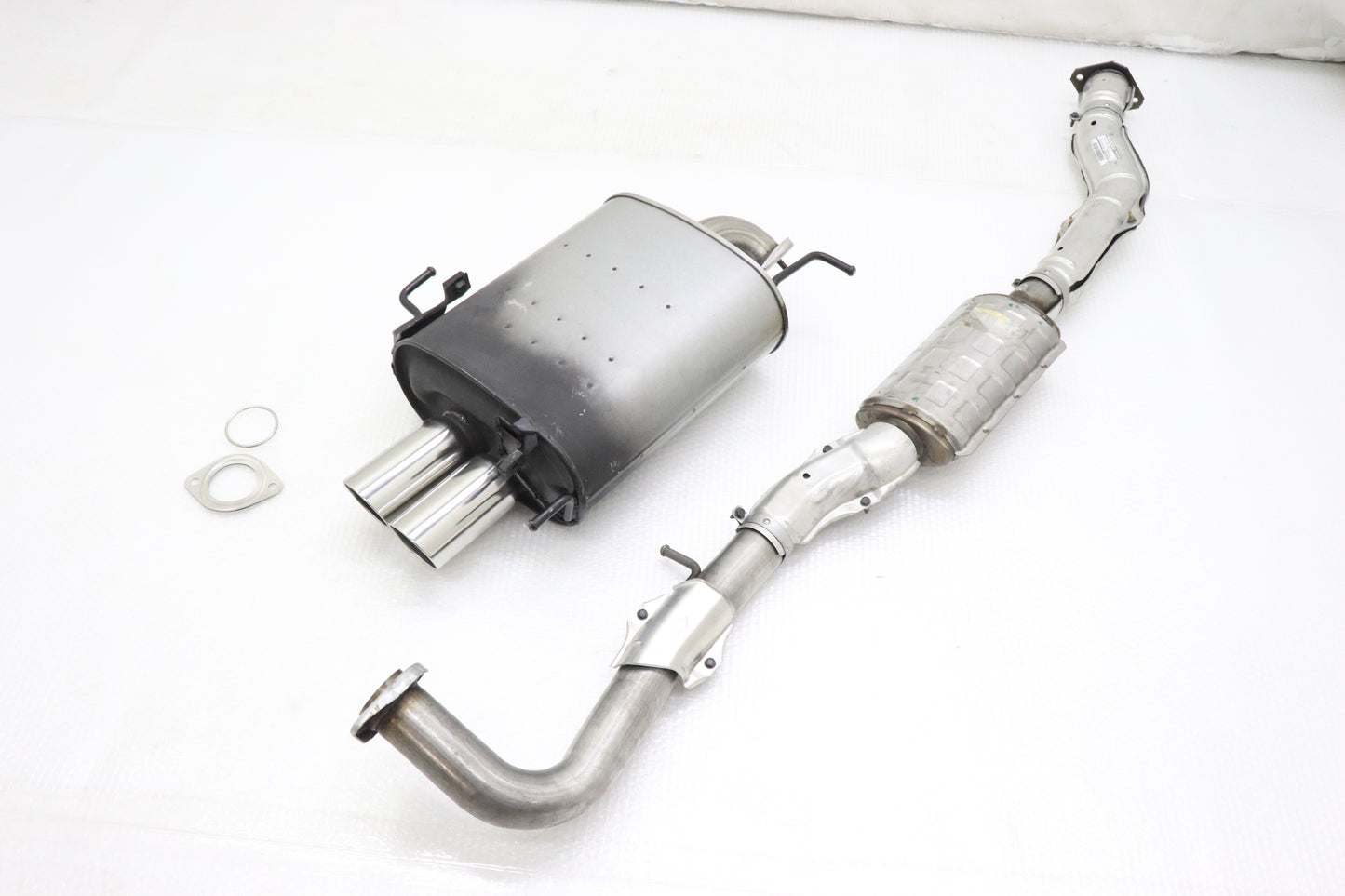 USED NISSAN OEM Muffler - BNR34