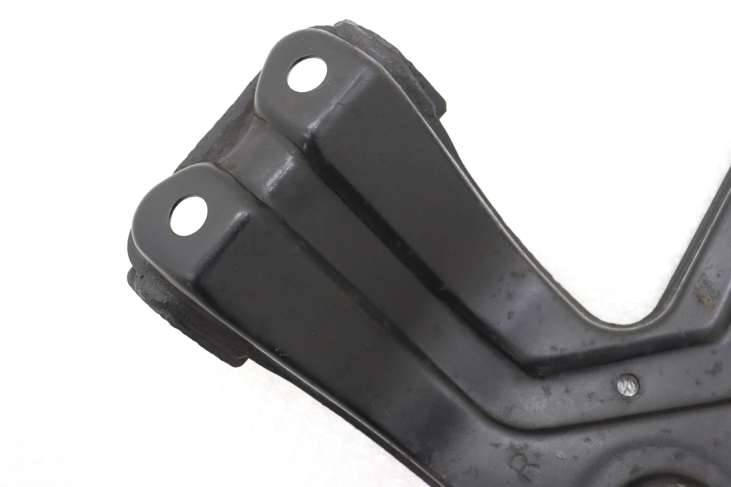 Used Rear Member Bracket - BNR32