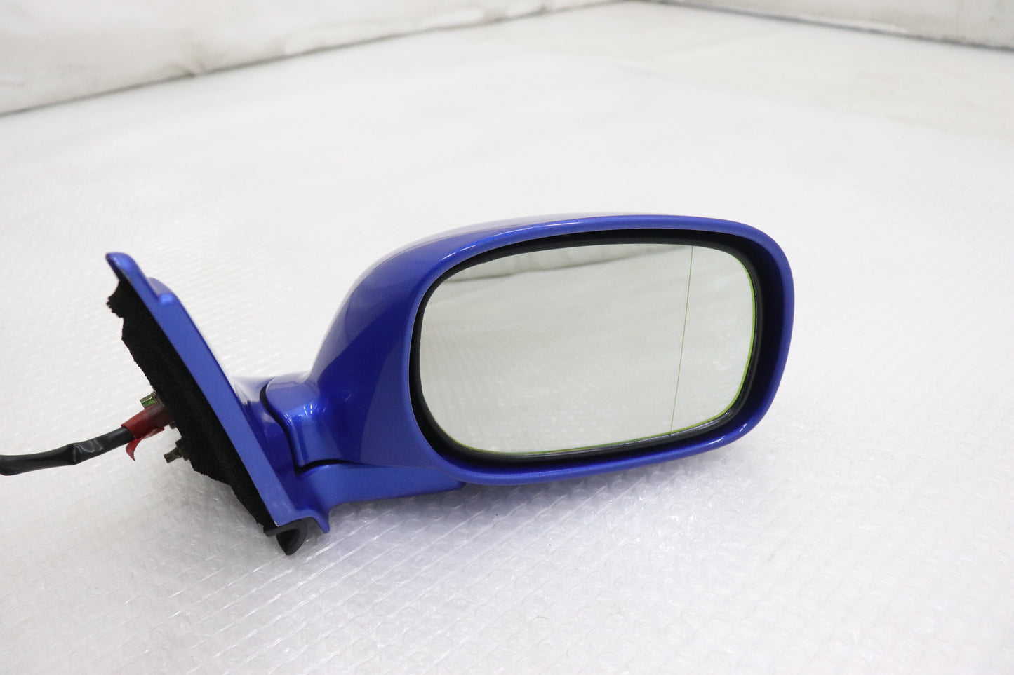 USED NISSAN OEM Door Mirror RH Driver's Side TV2 (Cold Climate Specification)- BNR34