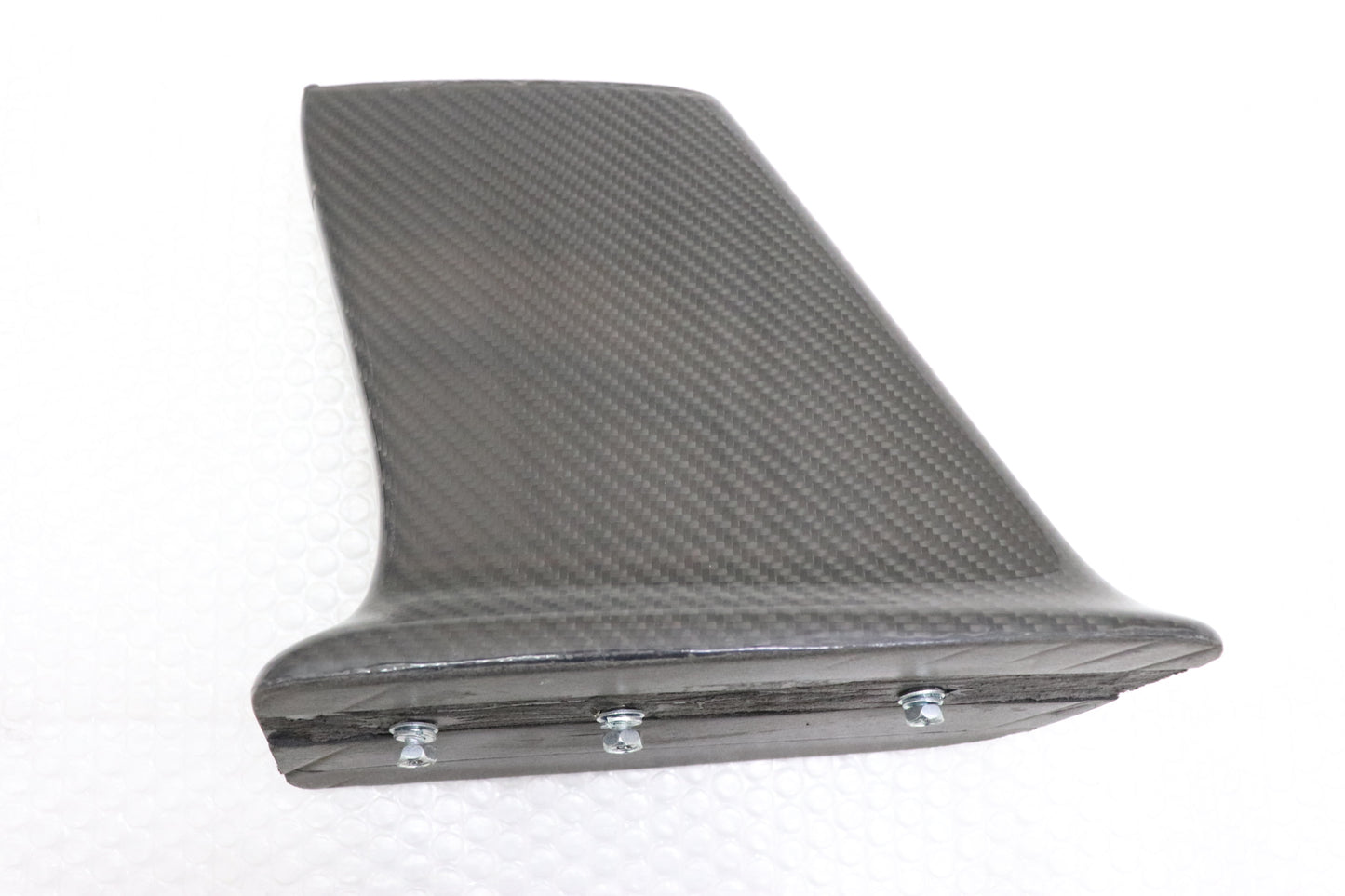 Used Aftermarket Carbon Rear Wing Stay - BNR34
