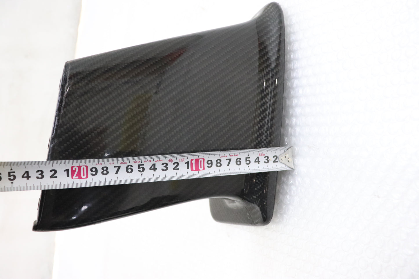 Used Aftermarket Carbon Rear Wing Stay - BNR34