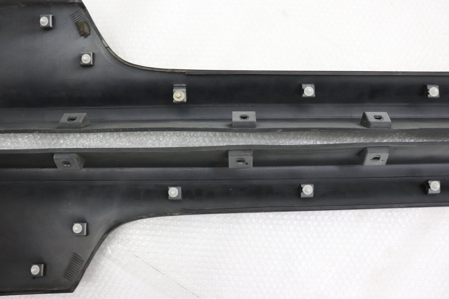 Used NISSAN Side Skirt & Mudguard Set - BCNR33