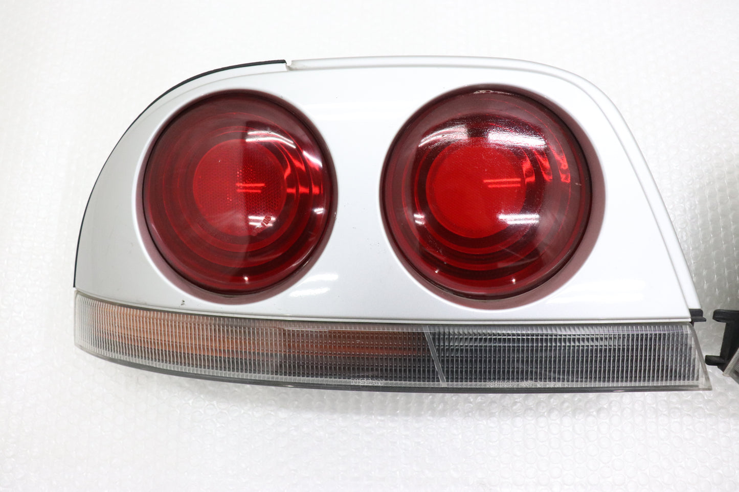 Used NISSAN Tail Lamp & Cover RH LH Set - BCNR33