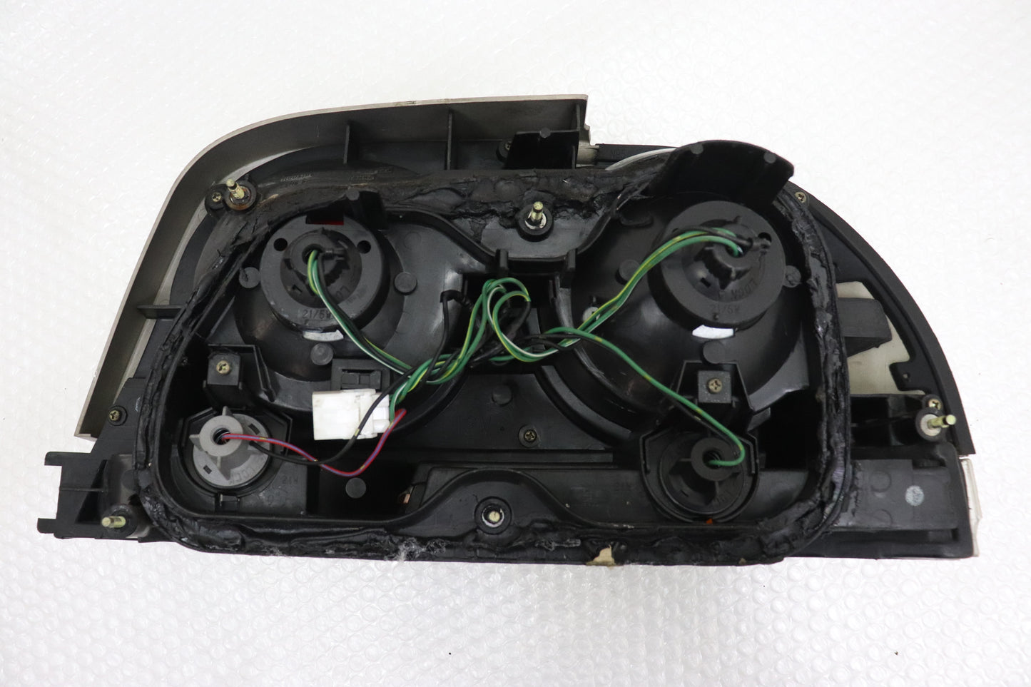 Used NISSAN Tail Lamp & Cover RH LH Set - BCNR33