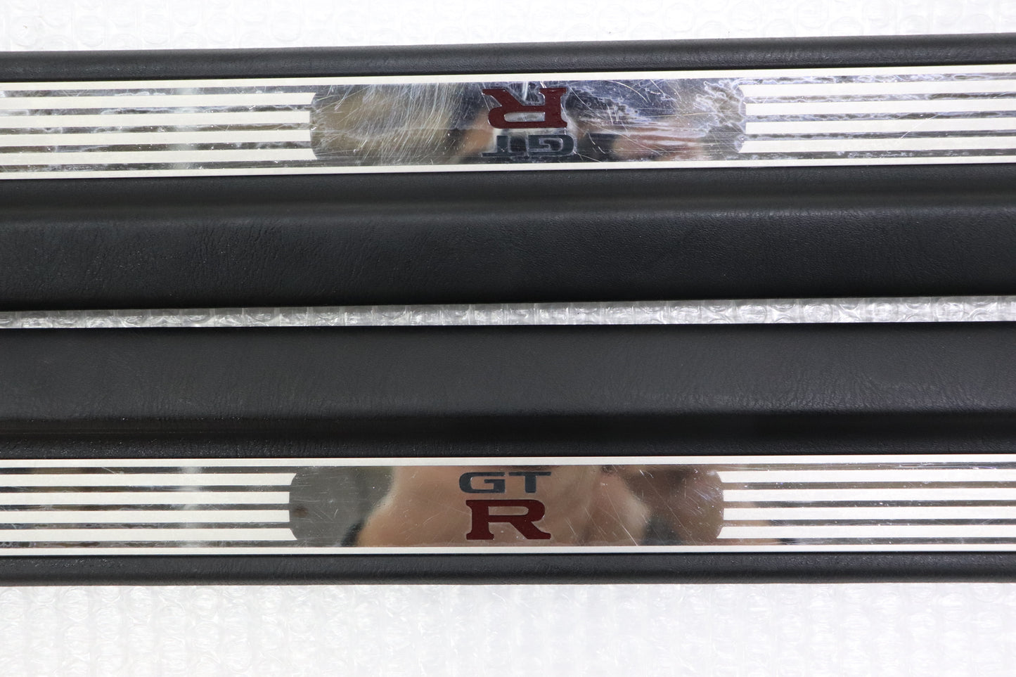 USED NISSAN OEM Kick Plate Set - BNR34