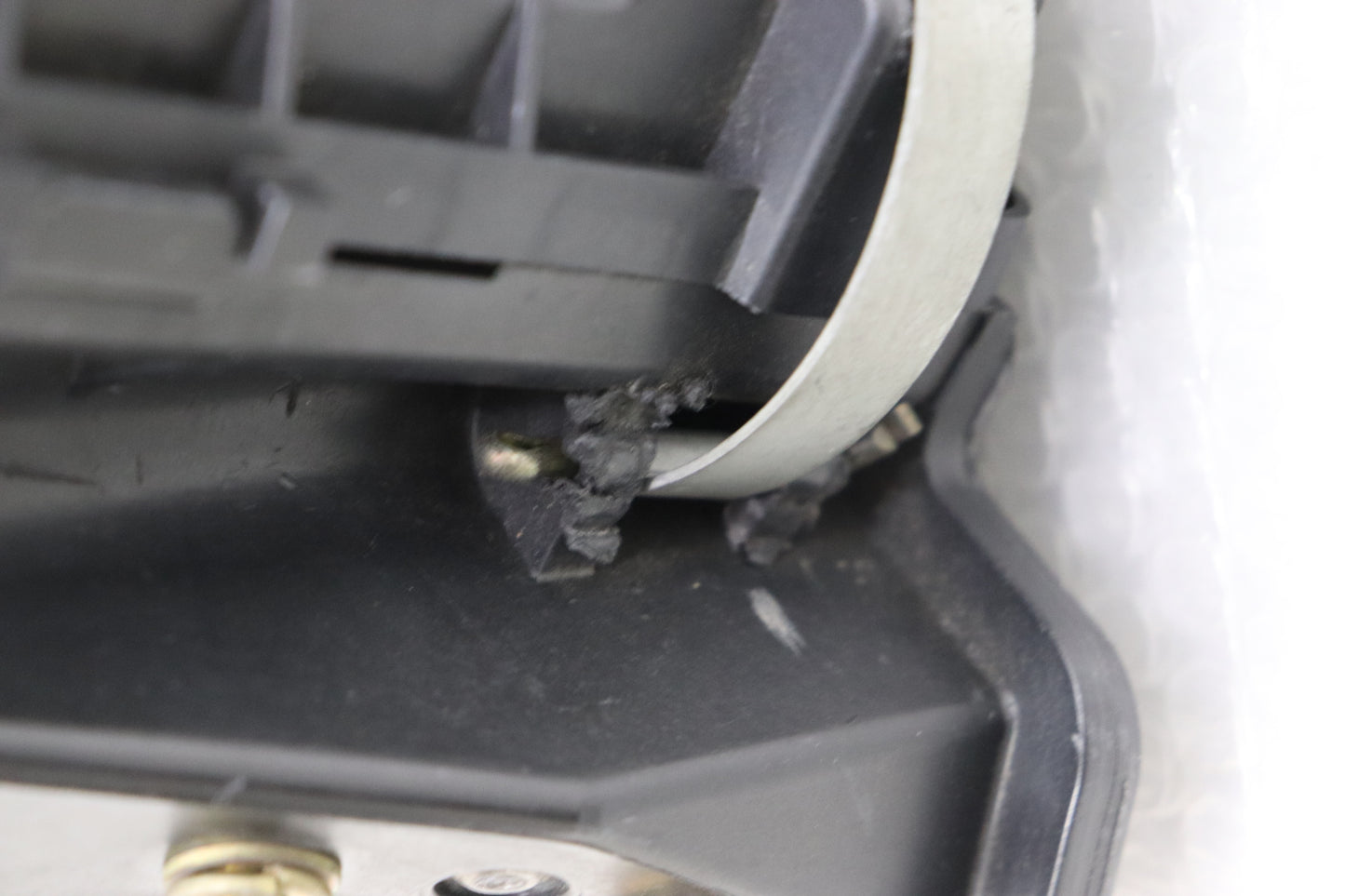 USED NISSAN OEM Air Cleaner Box - BNR34