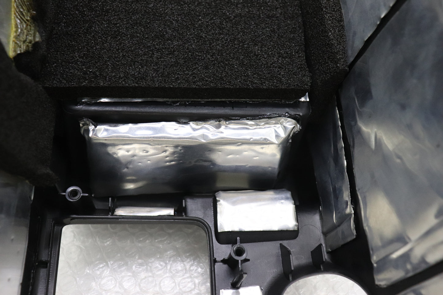 USED NISSAN OEM Center Console - BNR34