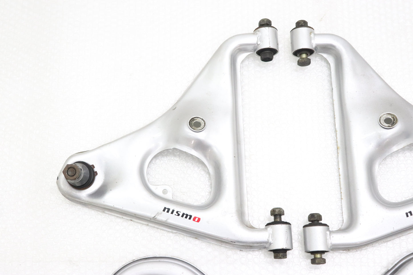Used NISMO Rear Arm Set - BNR32