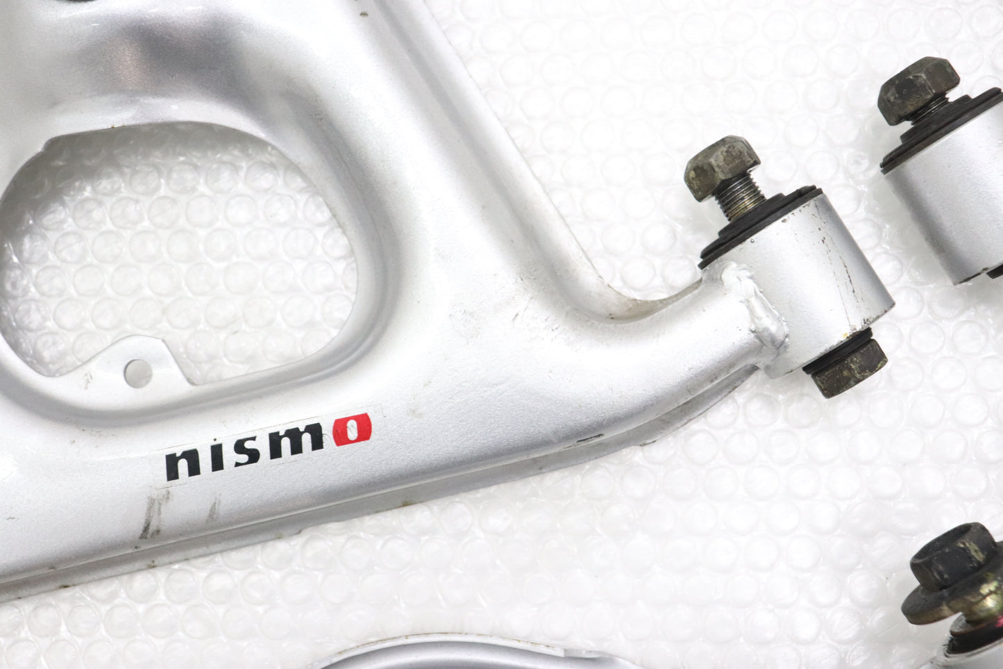 Used NISMO Rear Arm Set - BNR32