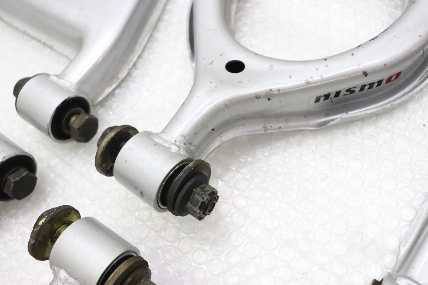 Used NISMO Rear Arm Set - BNR32