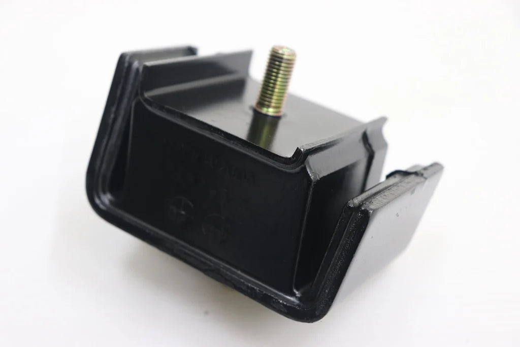 【OUTLET】NISMO Reinforced Engine Mount Front - R32 R33 R34 RB20 RB25