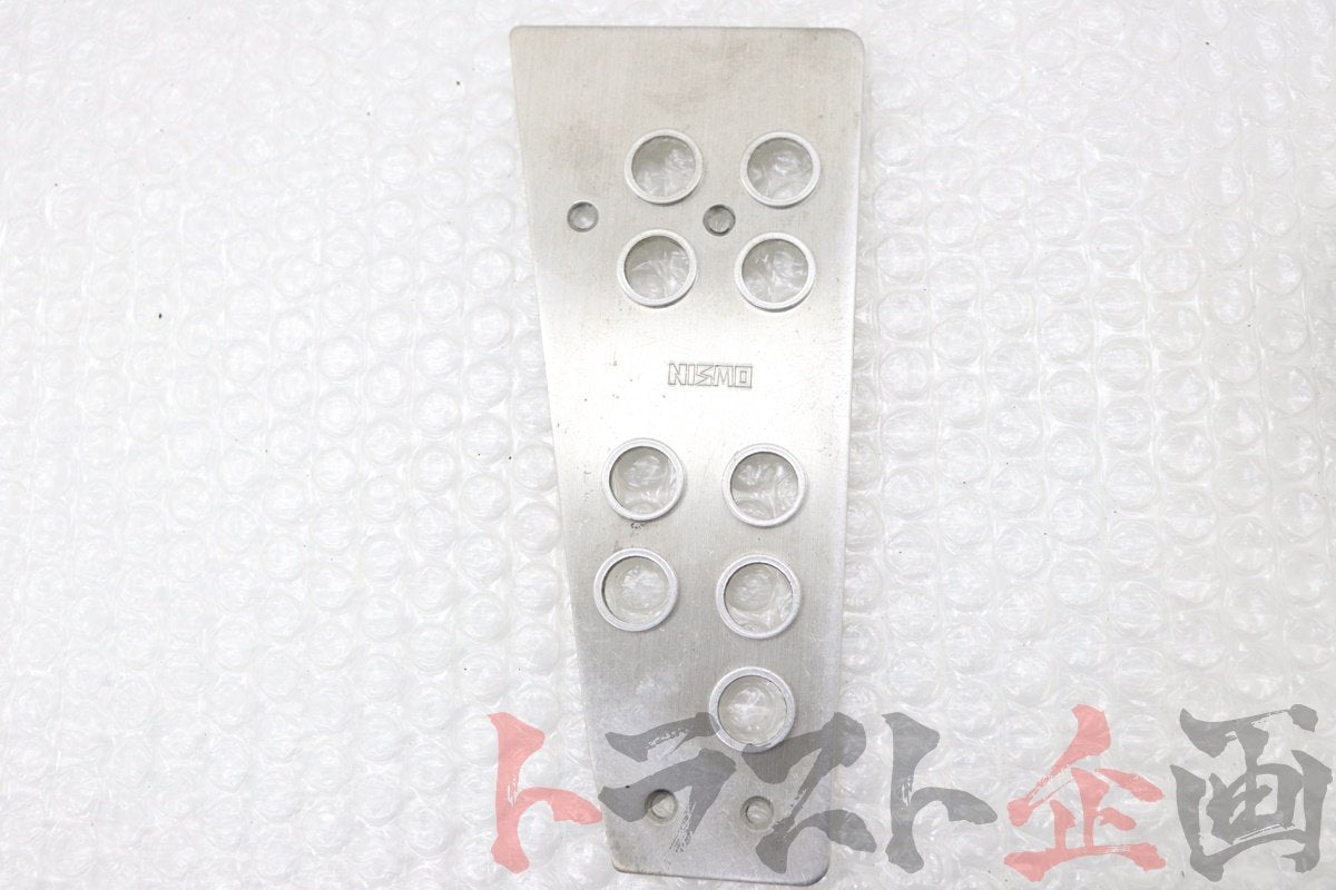 USED NISMO Old Logo Aluminum Pedal Cover Set - BNR34