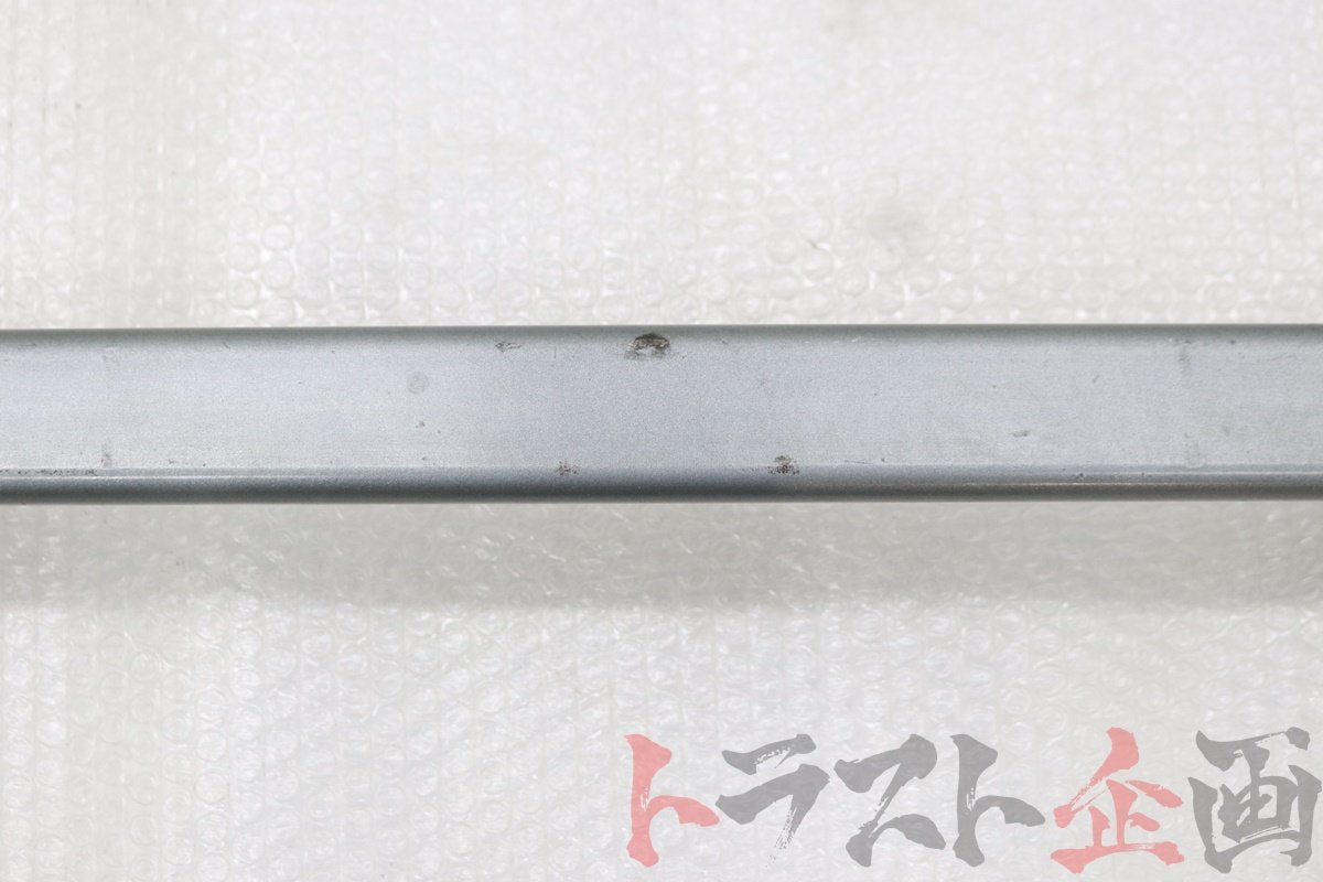USED Old Logo NISMO Front Strut Tower Bar - BNR32