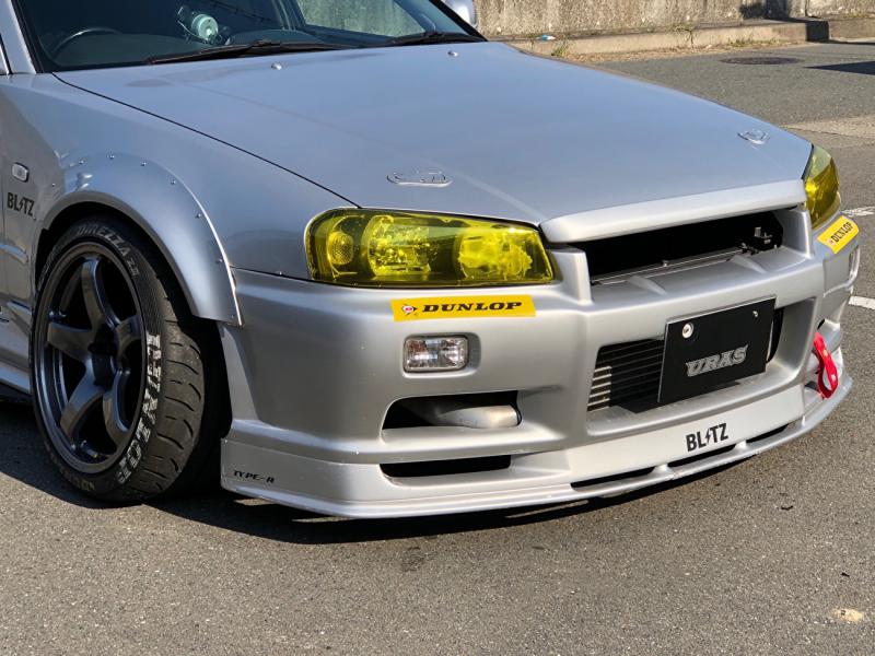 URAS Hood Bonnet Lip Type-R - Skyline R34