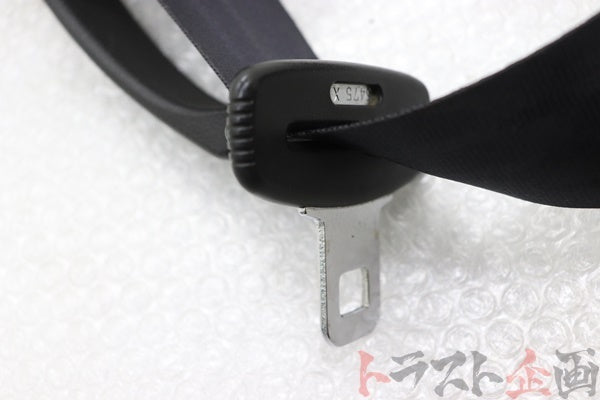 【USED】NISSAN front Seatbelt RHS - BCNR33 Early Model