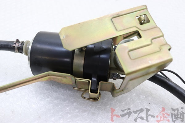 【USED】 NISSAN BCNR33 Fuel Pump Early Model