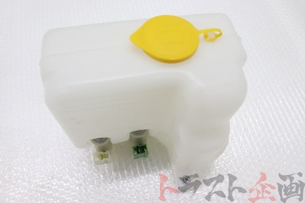 【USED】 NISSAN Windscreen Washer Bottle with Motors - BCNR33 BNR34