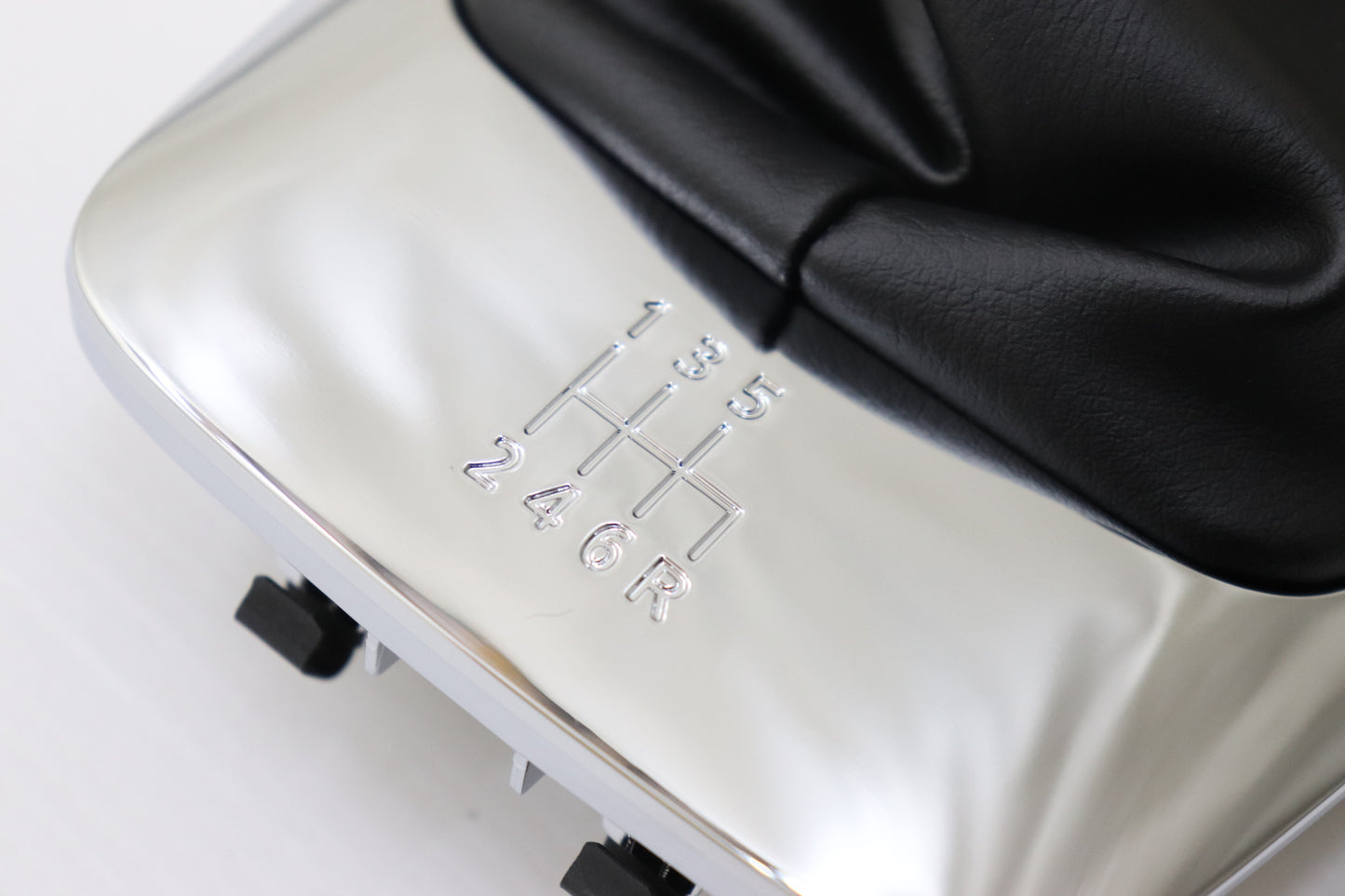 NISSAN Shift Boot Console - S15 2000/10