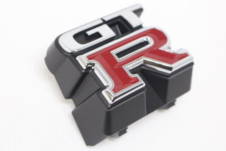 NISSAN Front Grille Emblem - BCNR33