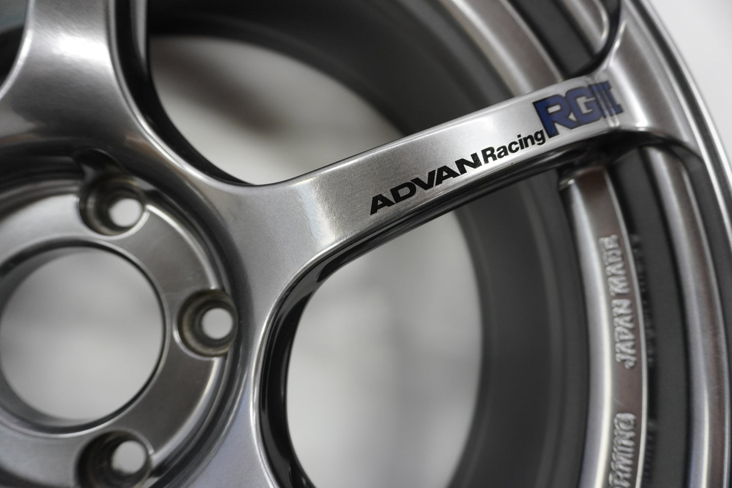 【USED】 YOKOHAMA ADVAN RACING RG3 4pcs Set 19x8.5J 19.9.5J