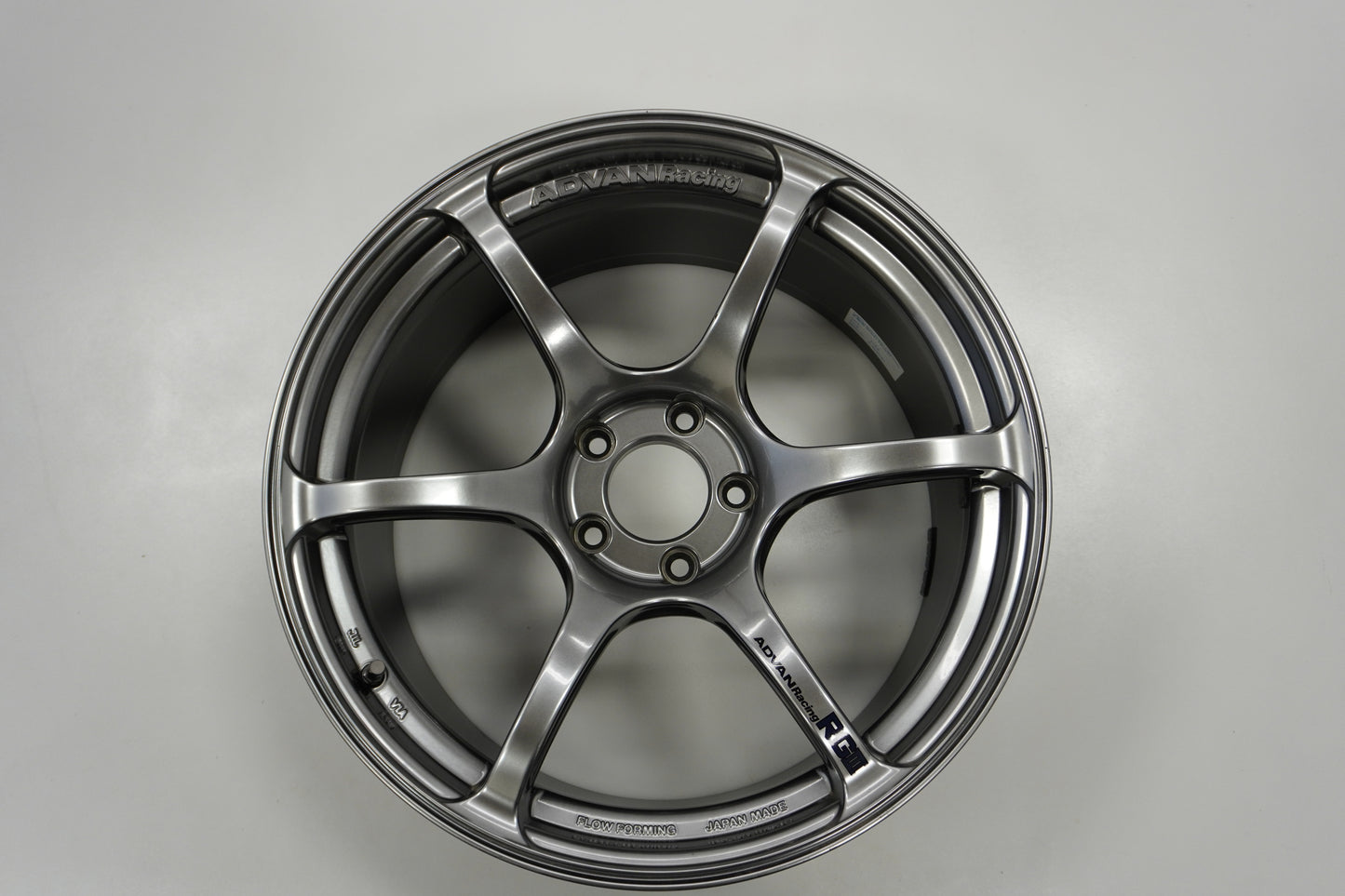 【USED】 YOKOHAMA ADVAN RACING RG3 4pcs Set 19x8.5J 19.9.5J