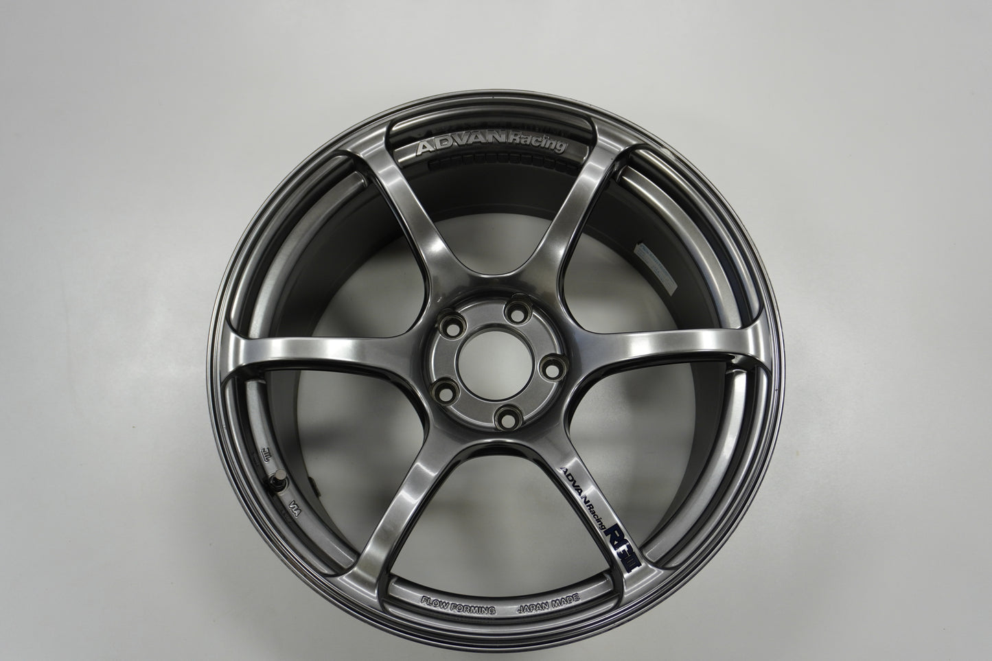 【USED】 YOKOHAMA ADVAN RACING RG3 4pcs Set 19x8.5J 19.9.5J