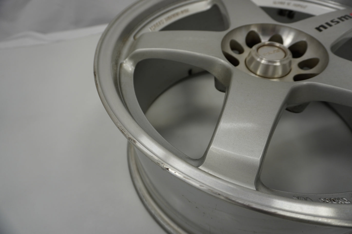 【USED】 RAYS NISMO LMGT4 18x8.5J +25 / 18x9.5J +30