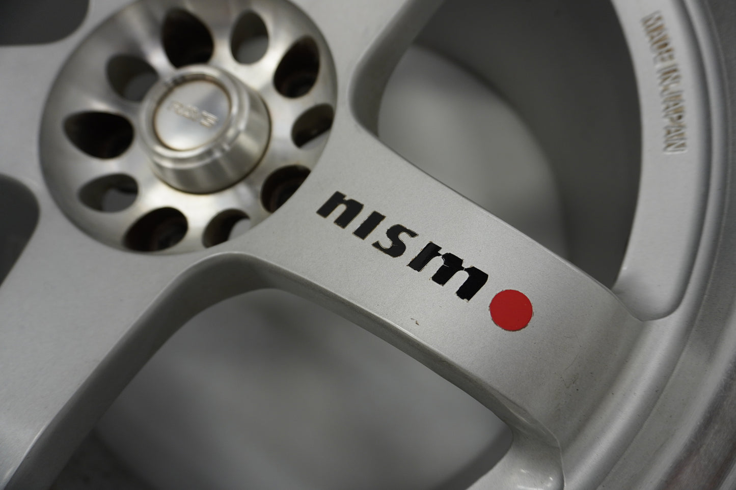 【USED】 RAYS NISMO LMGT4 18x8.5J +25 / 18x9.5J +30