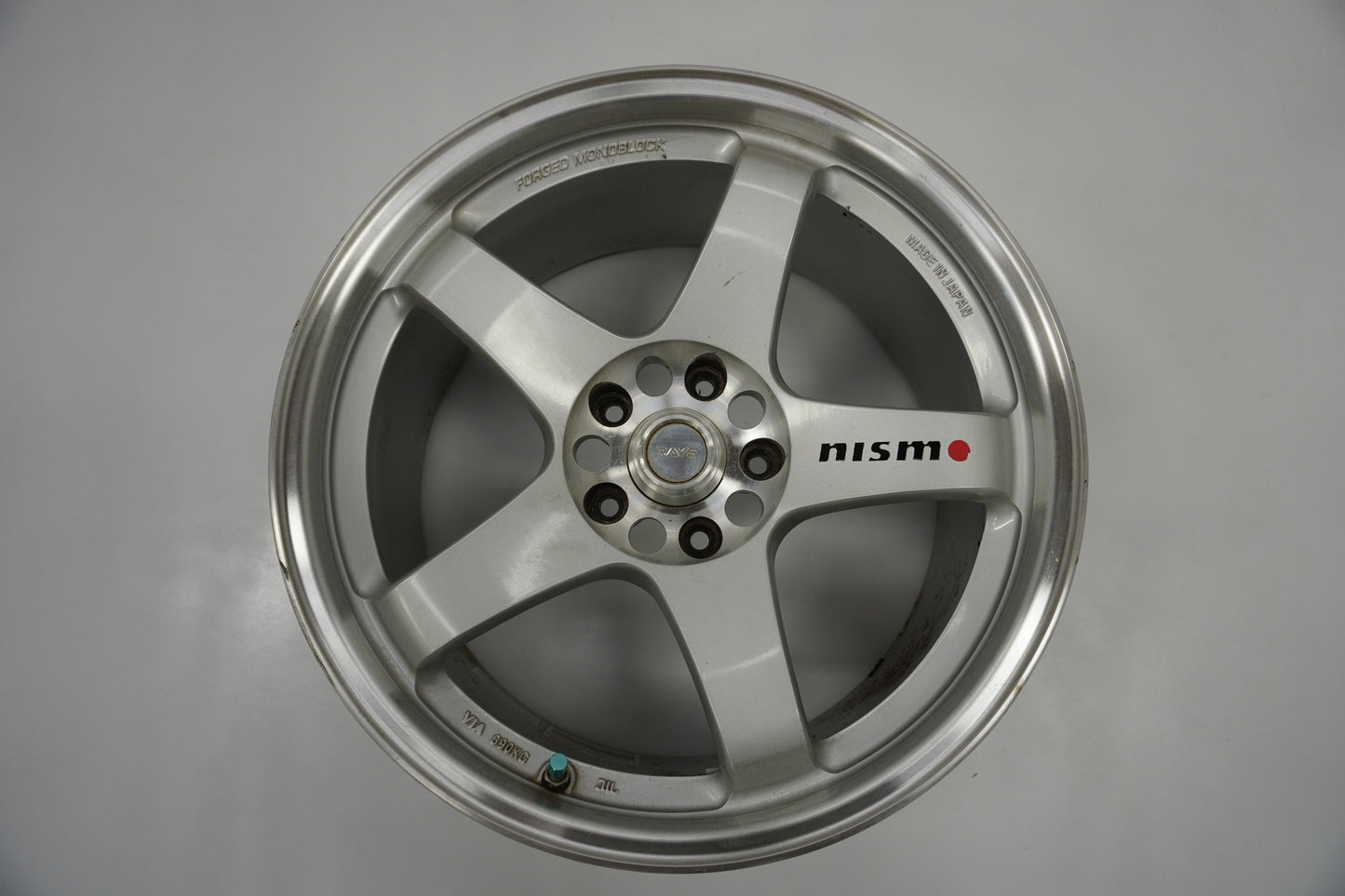 【USED】 RAYS NISMO LMGT4 18x8.5J +25 / 18x9.5J +30