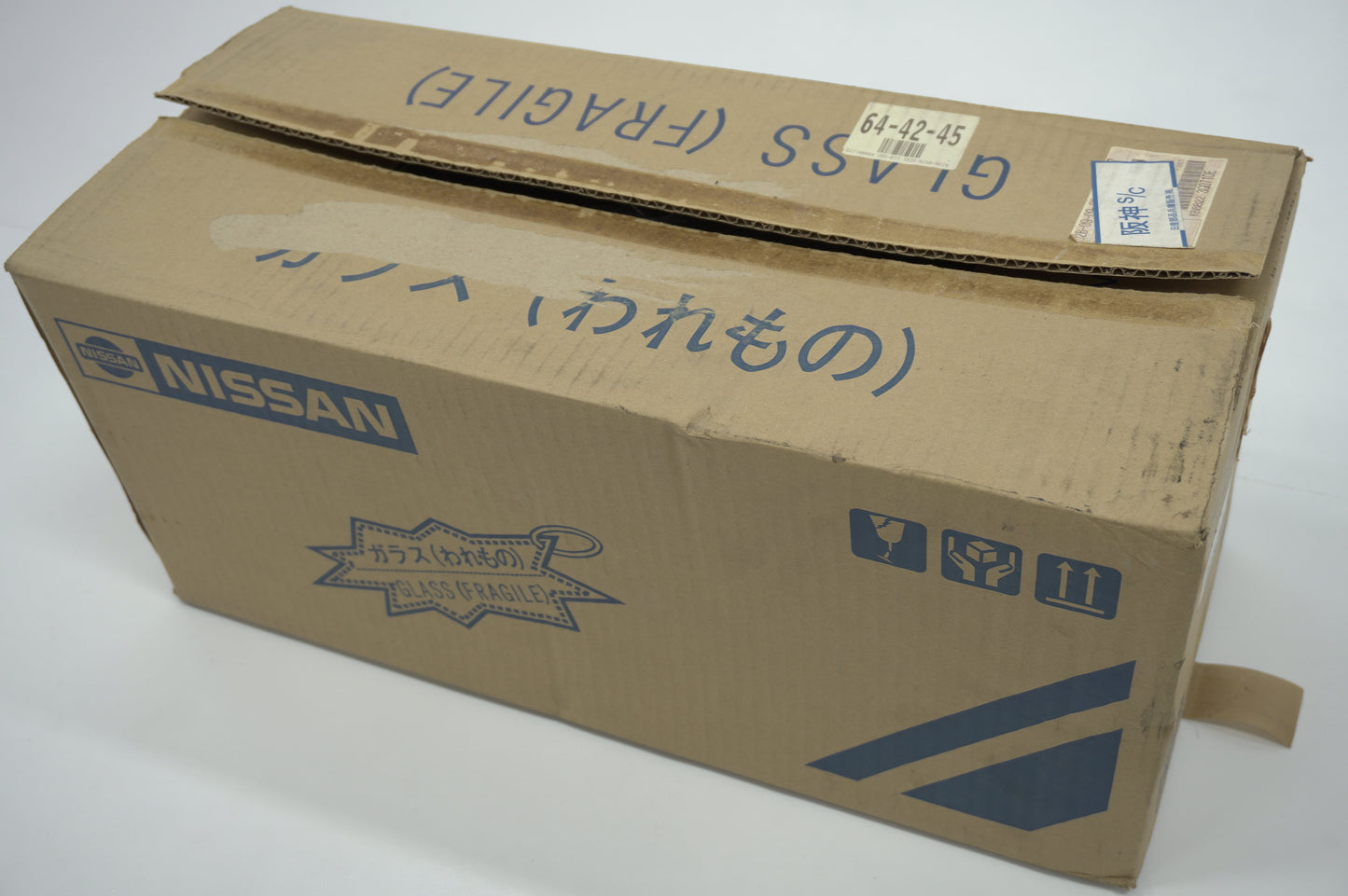 Unused NISSAN Tail Lamp RHS 26554-22U25 - R33 BCNR33 Early Model