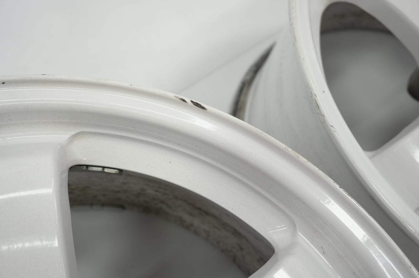 【USED】 Rays Volk Racing TE37 White 4pcs Set 18x9.5J +12 5H 114.3