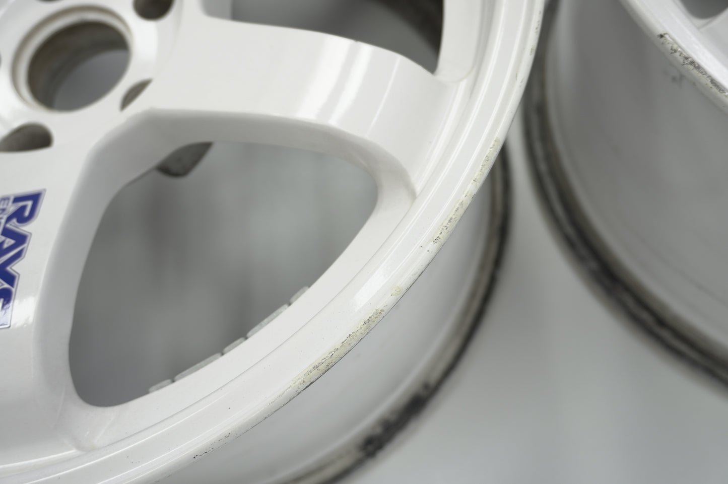 【USED】 Rays Volk Racing TE37 White 4pcs Set 18x9.5J +12 5H 114.3