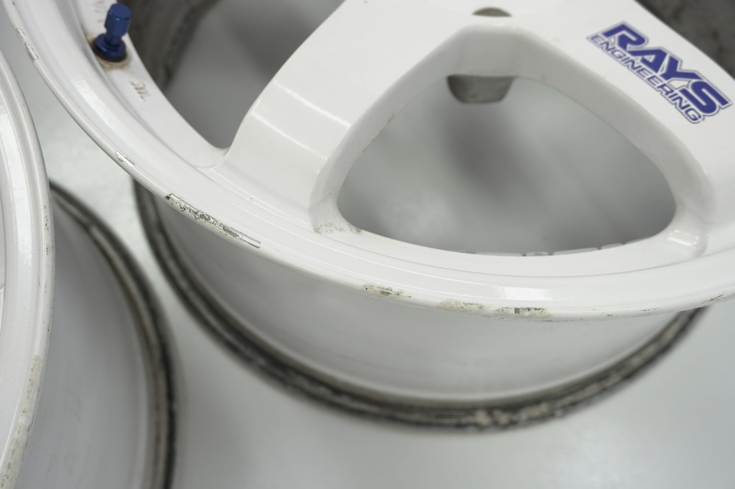 【USED】 Rays Volk Racing TE37 White 4pcs Set 18x9.5J +12 5H 114.3