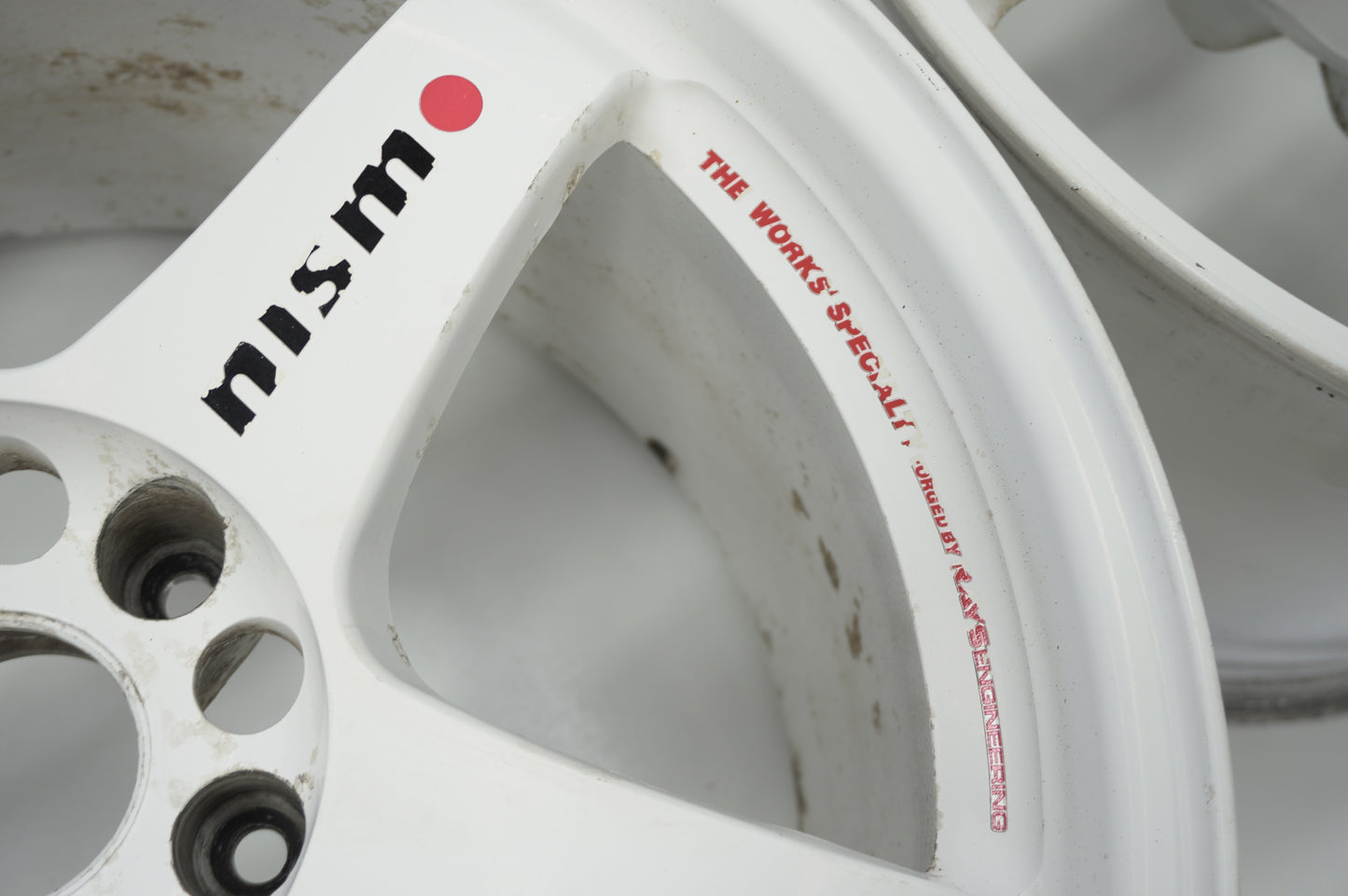 【USED】 RAYS NISMO LMGT4 White 4pcs Set 18x9.5J +12 5H 114.3
