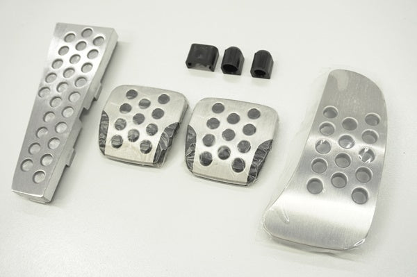 NISSAN Aluminum Pedal Cover and Footrest Cover Set - BNR34