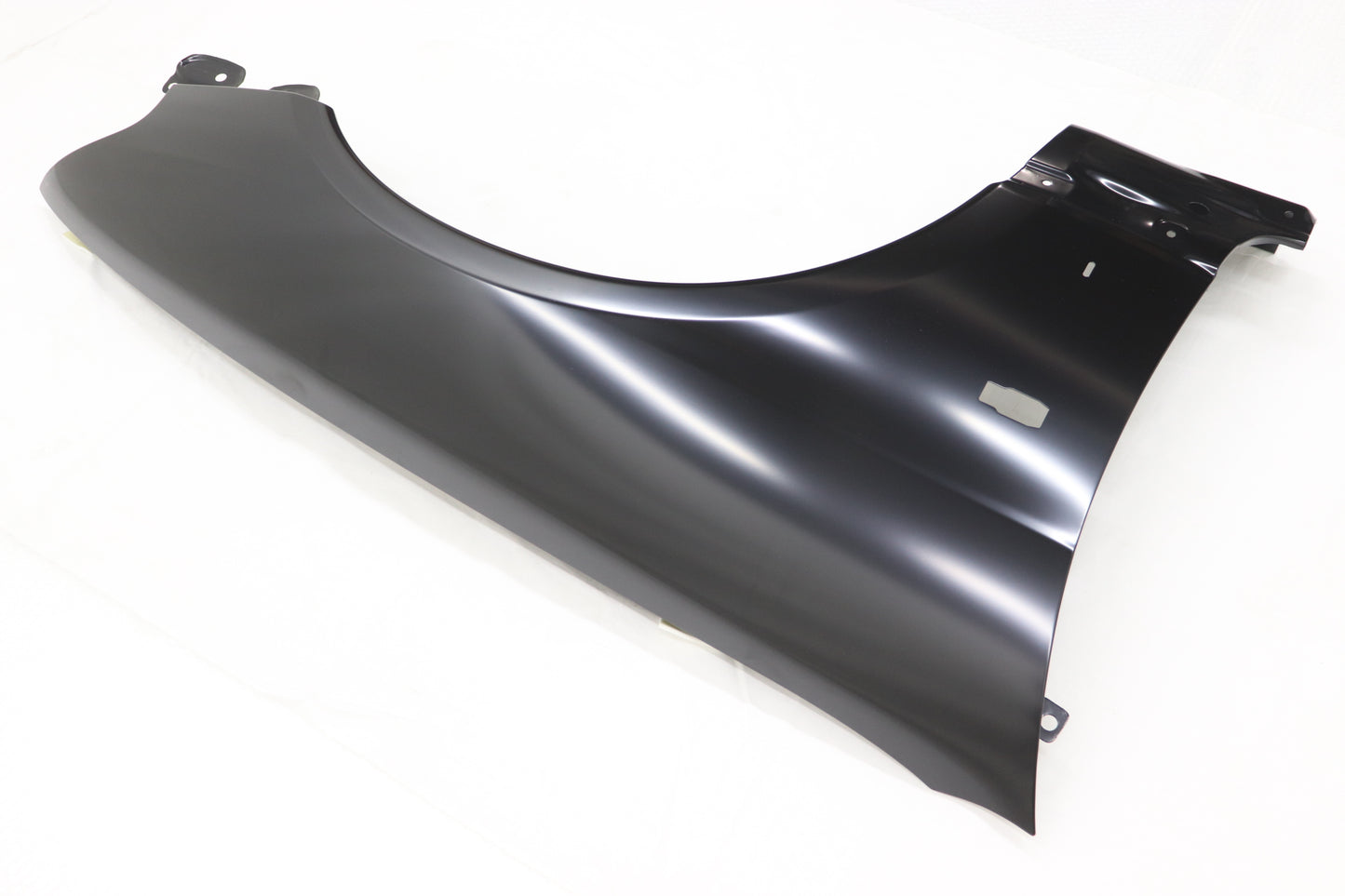 NISSAN Front Fender RHS - BCNR33