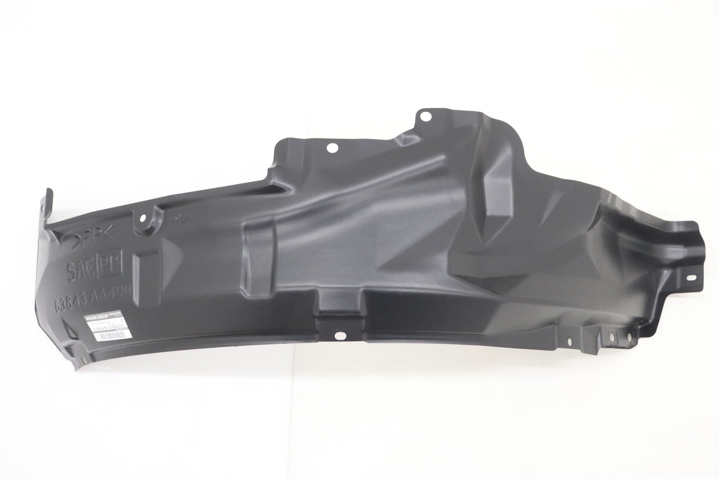 NISSAN Fender Liner Rear LHS - BNR34
