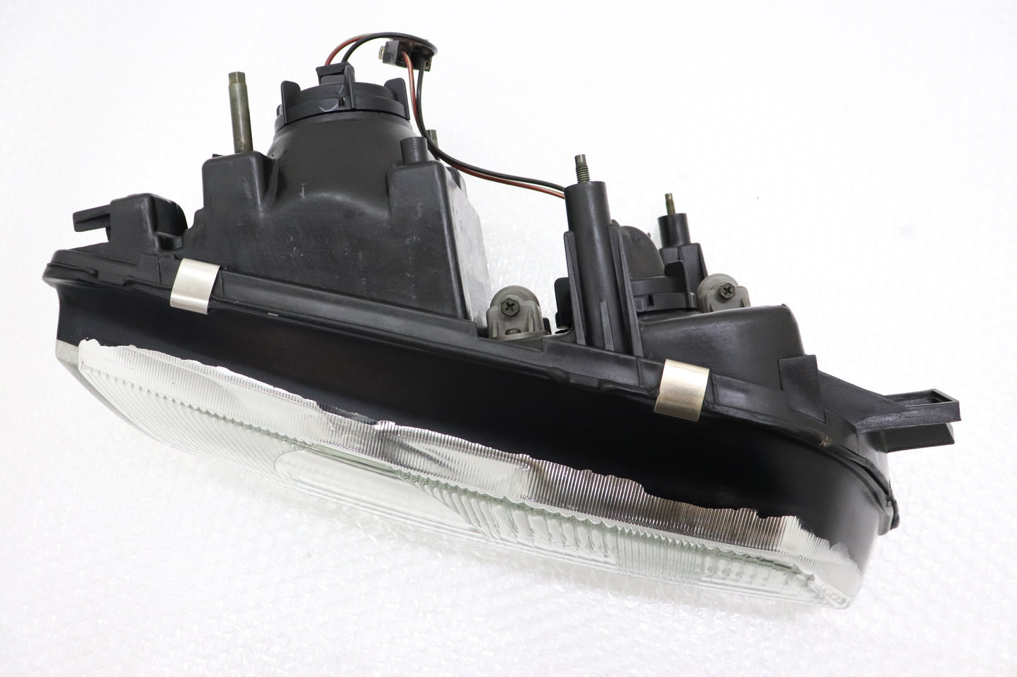 【USED】 NISSAN Headlight RHS Projector Type - BNR32 Early Model