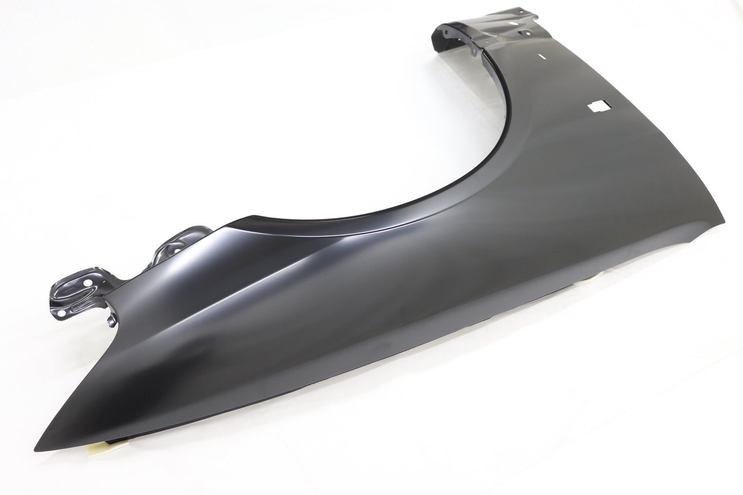 NISSAN Front Fender RHS - BCNR33