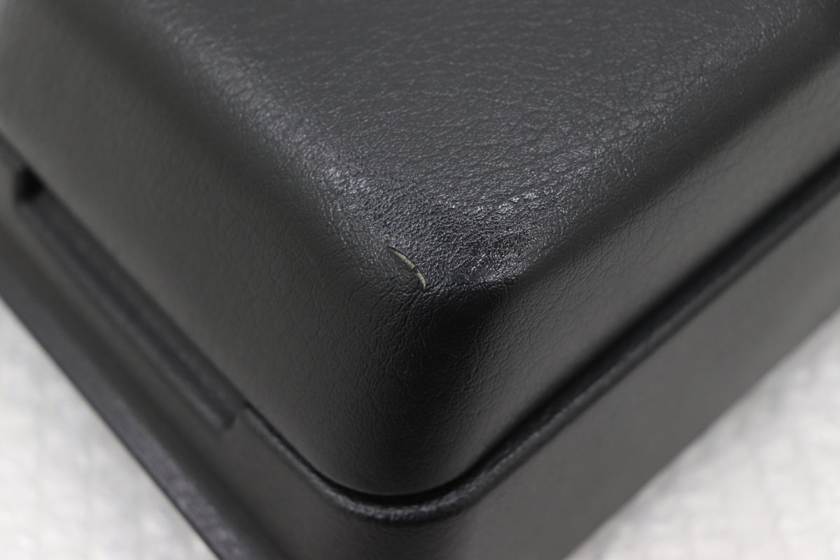 【USED】 Optional Console Lid with Cup Holder - BNR32