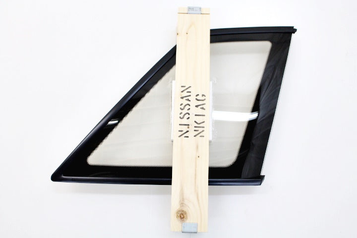 NISSAN Rear Quarter Glass Assy RHS - BNR32
