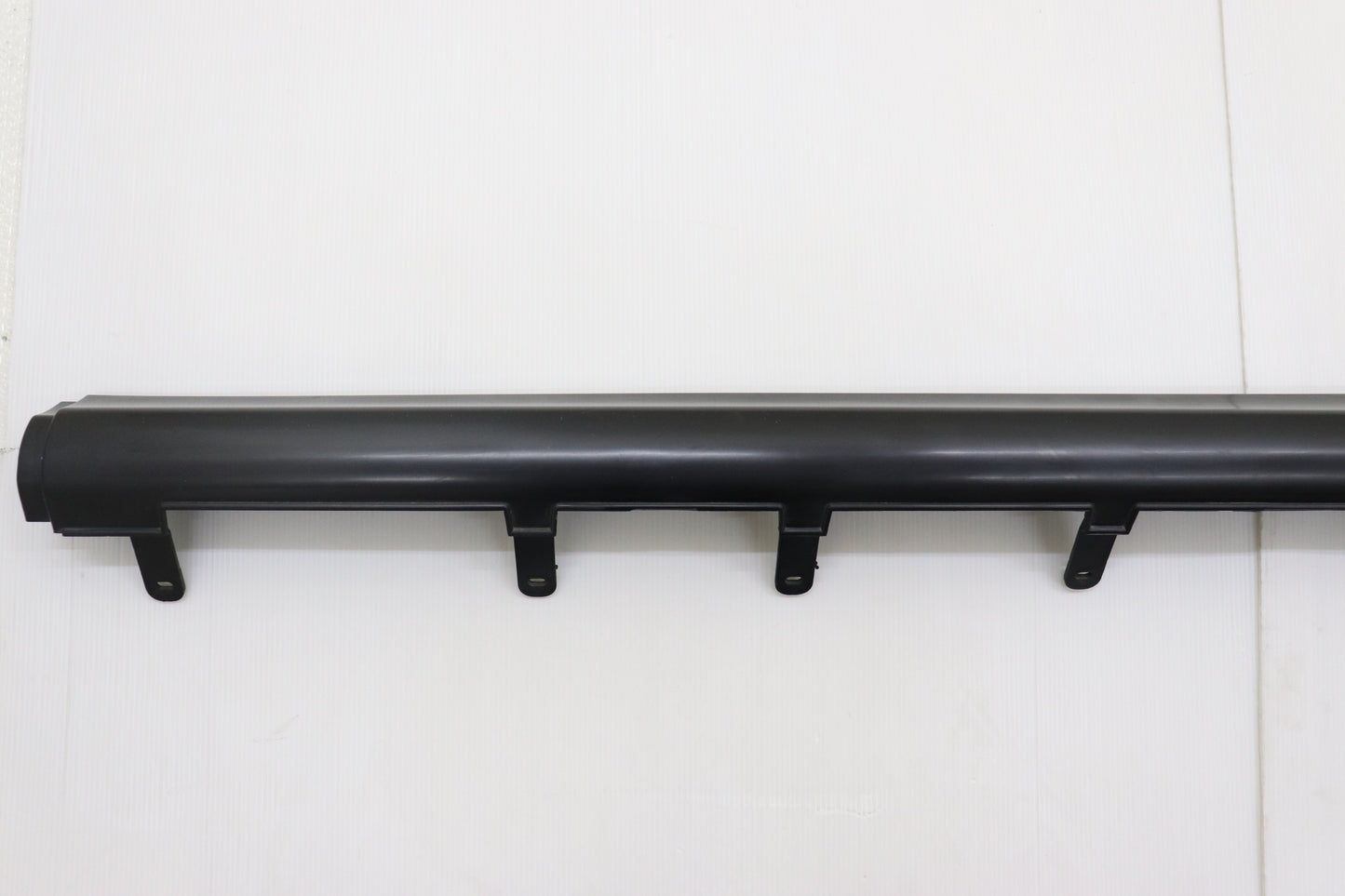 NISSAN Side Skirt Unpainted LHS - BNR34